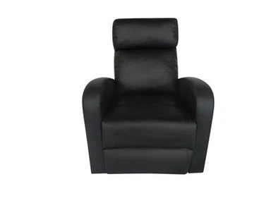 כורסת עור ממולאת יתר על המידה